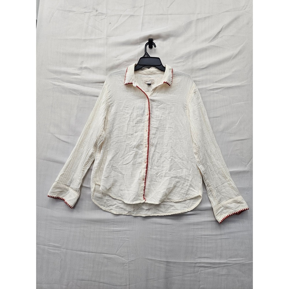 Universal Thread Womens Relaxed Button Down Shirt Cream Cotton Casual Size M